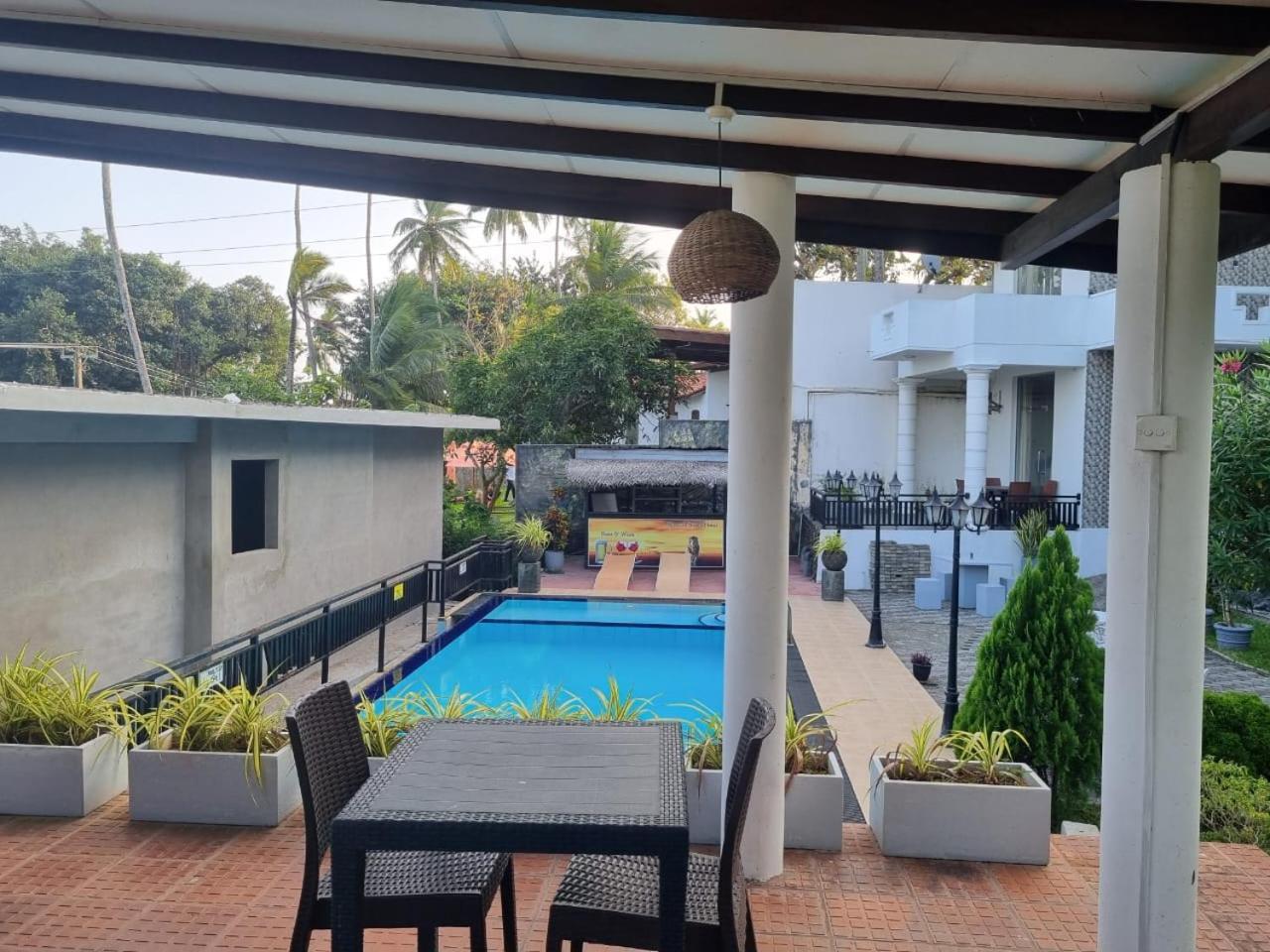 Queens Beach Hotel Tangalle Luaran gambar