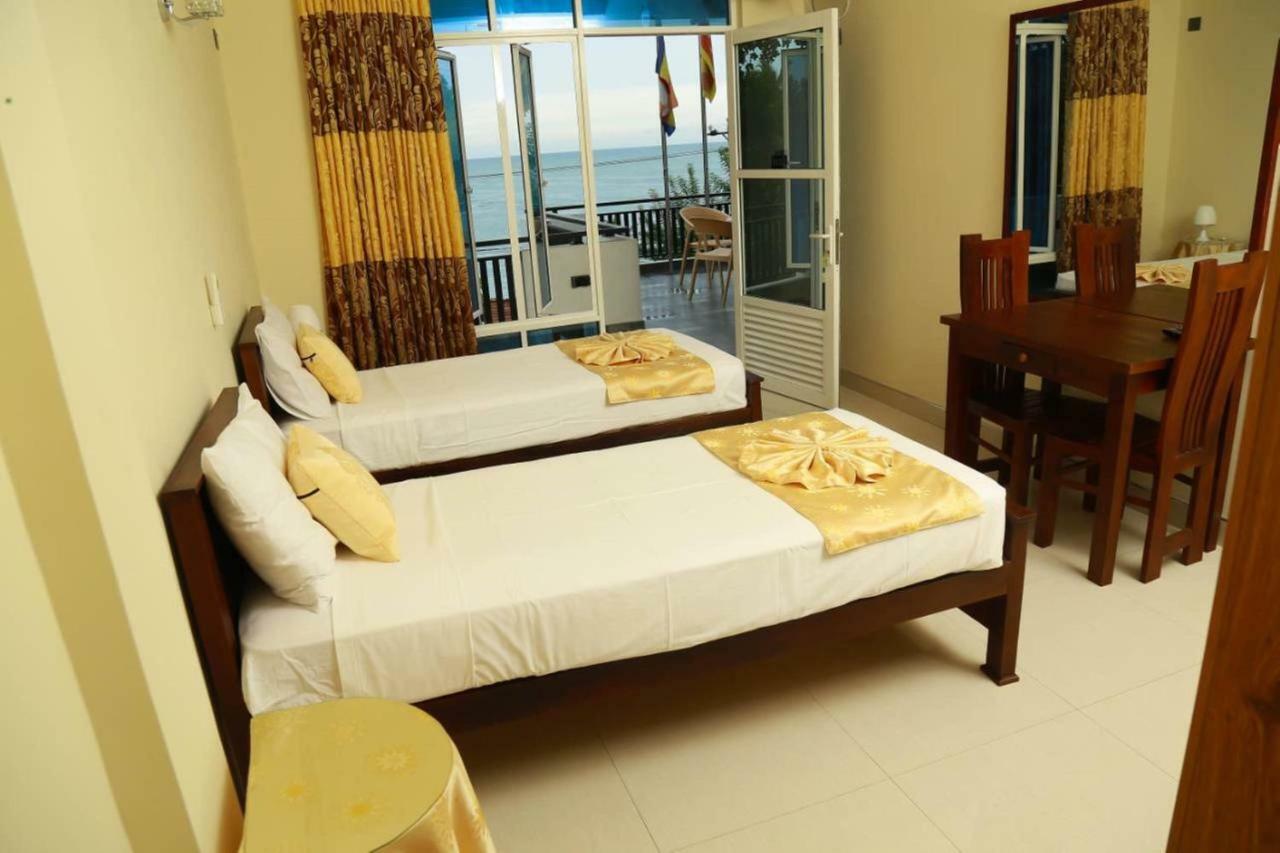 Queens Beach Hotel Tangalle Luaran gambar